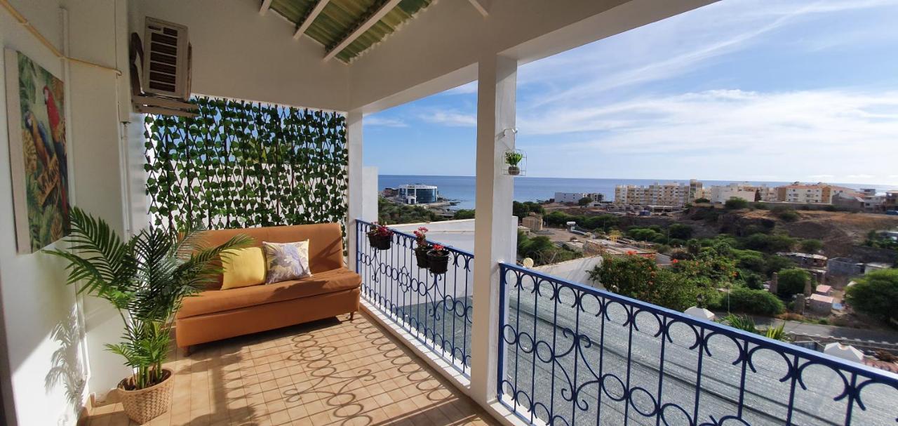 Kelly Guest House Πράγια Εξωτερικό φωτογραφία