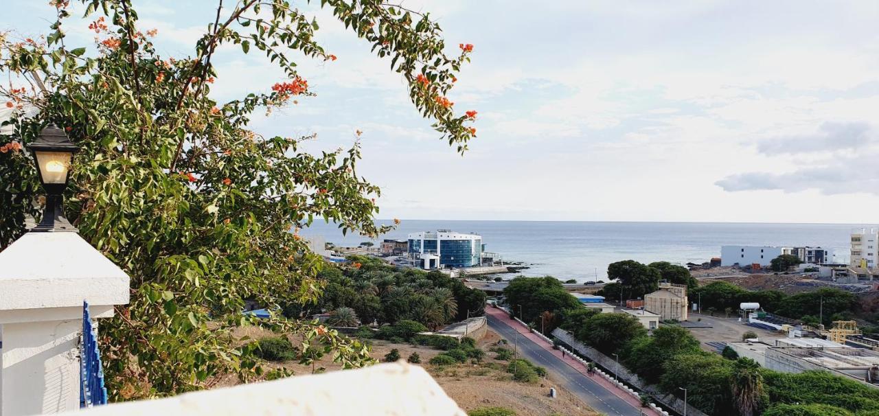 Kelly Guest House Πράγια Εξωτερικό φωτογραφία