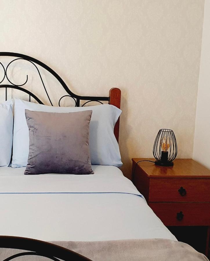 Kelly Guest House Πράγια Εξωτερικό φωτογραφία