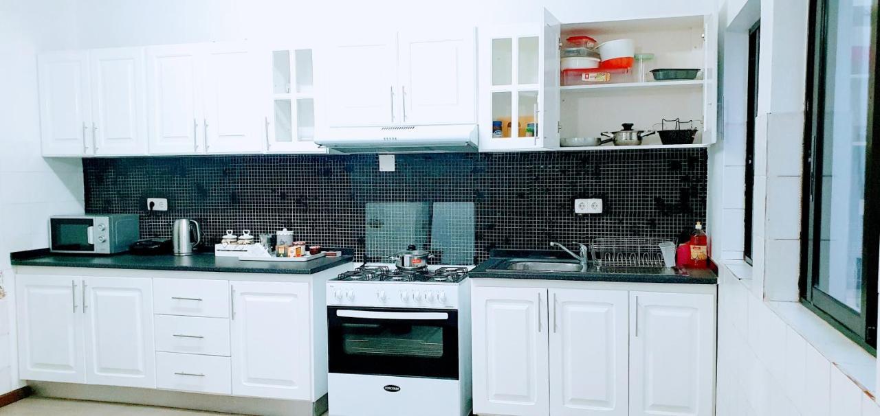 Kelly Guest House Πράγια Εξωτερικό φωτογραφία