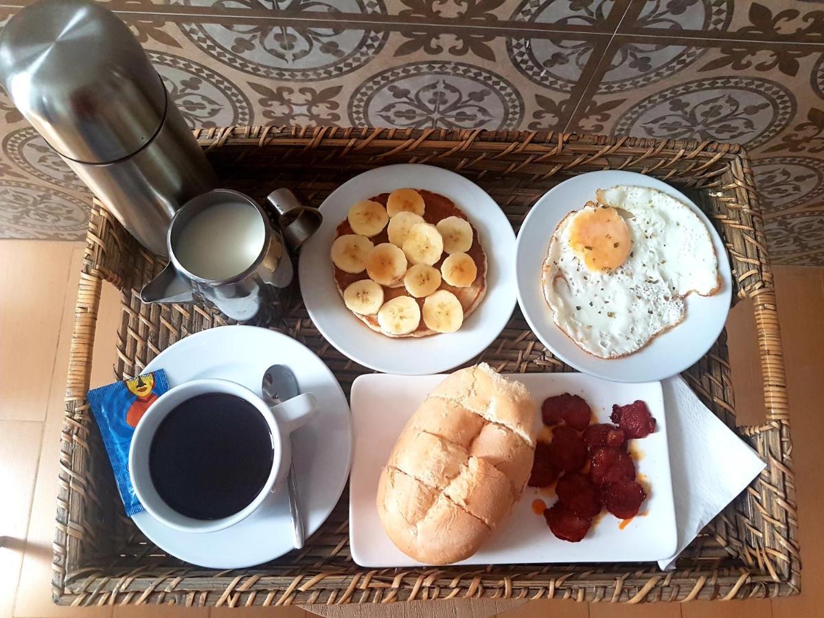 Kelly Guest House Πράγια Εξωτερικό φωτογραφία