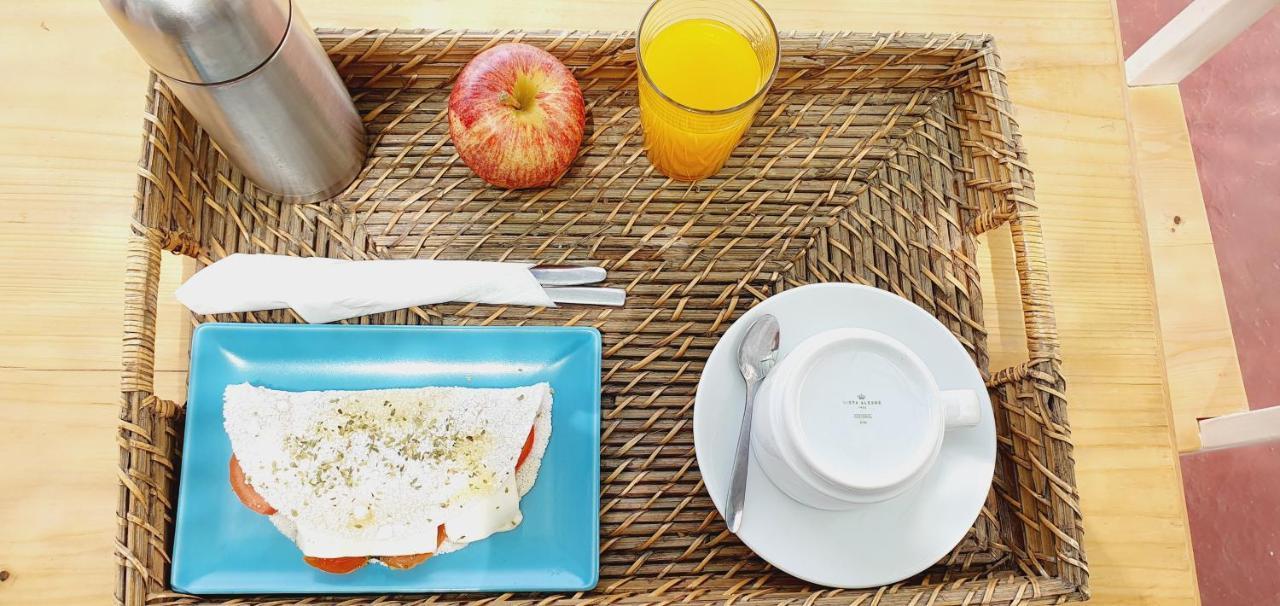Kelly Guest House Πράγια Εξωτερικό φωτογραφία