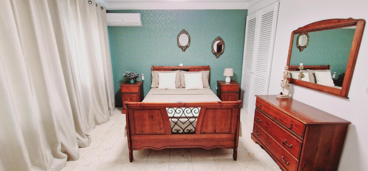 Kelly Guest House Πράγια Εξωτερικό φωτογραφία