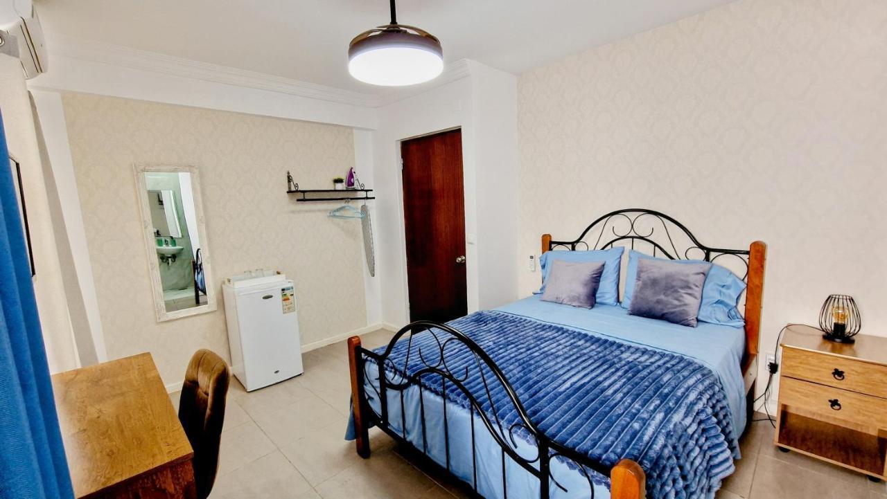 Kelly Guest House Πράγια Εξωτερικό φωτογραφία
