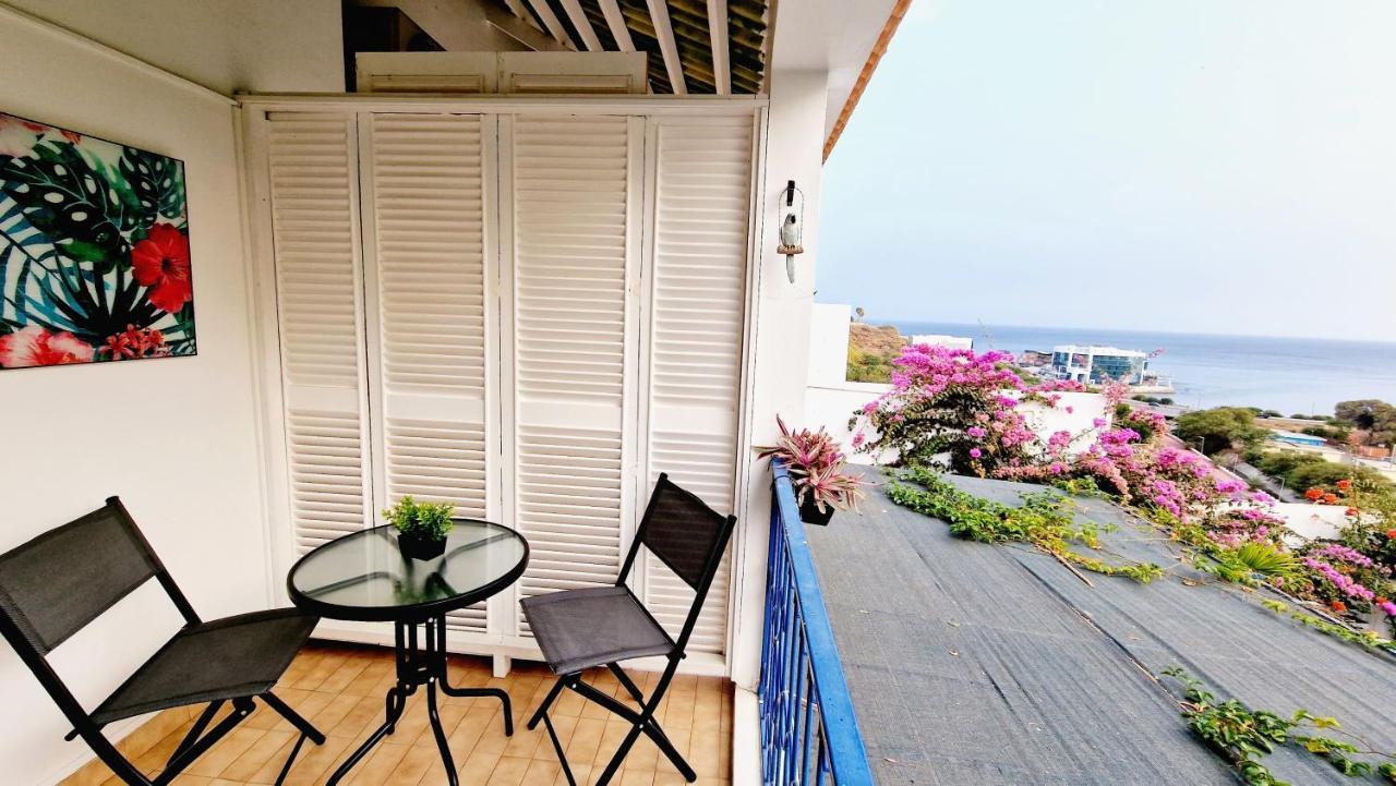 Kelly Guest House Πράγια Εξωτερικό φωτογραφία